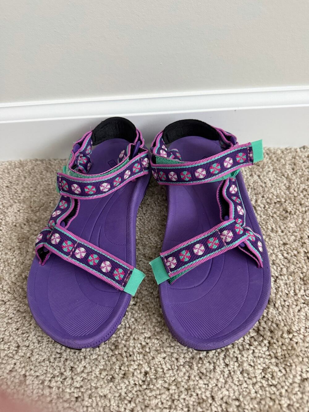TEVA Girls’ Hurricane XLT 2 Outdoor Sport Sandals Size 3 Purple